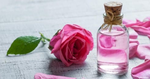 فوائد ماء الورد للرجال
