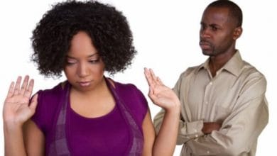 كيف تعرف أن الفتاة تكرهك
