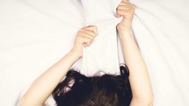 كيف اجعل زوجتي تصل إلى نشوتها